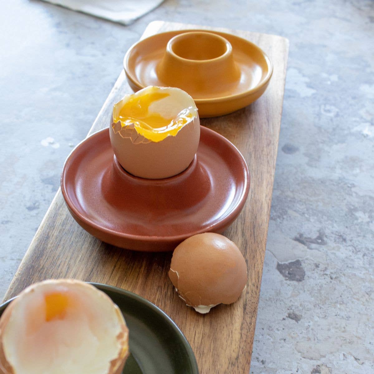 Ogo living - Wholesale Serve Bowl - Outo Paprika Stoneware Egg Cup5