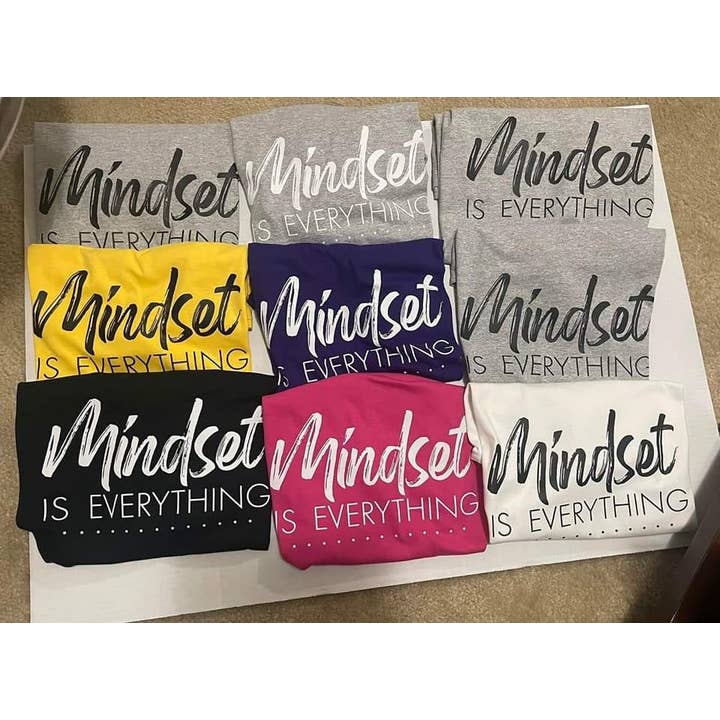 La mentalità è tutto per la vendita all'ingrosso da parte di Custom Gifts and Tees