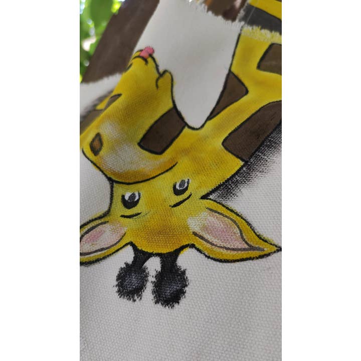 Anakiz Organic – wholesale Tote bag – Women's – Hand Painted Giraffe Canvas Tote Bag2