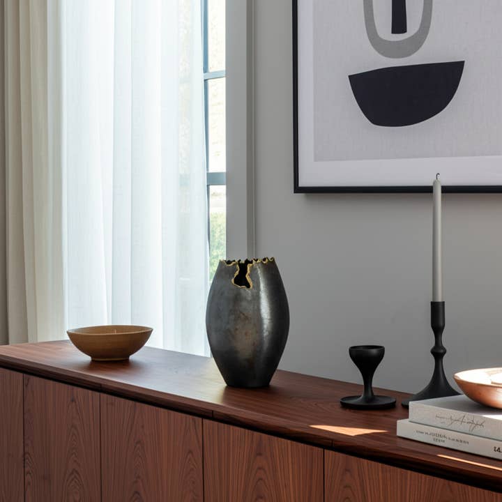 Sagebrook Home - Wholesale Vase - Black 14 in. Metal Round Modern Ombre Chipped Vase