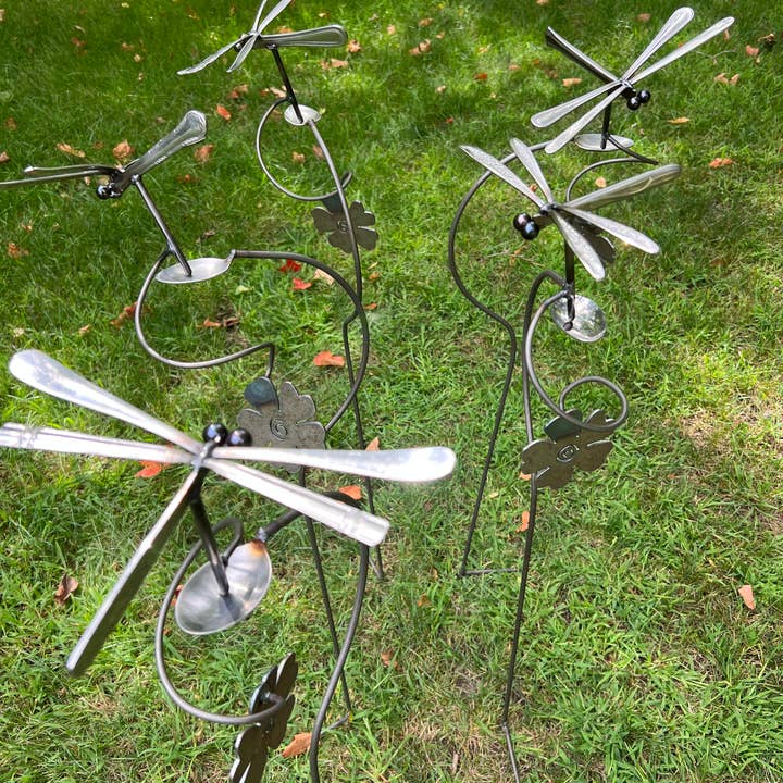 Pauls Metal Petals - Wholesale Outdoor Ornament/Decor - Single Dragonflies - Flower5