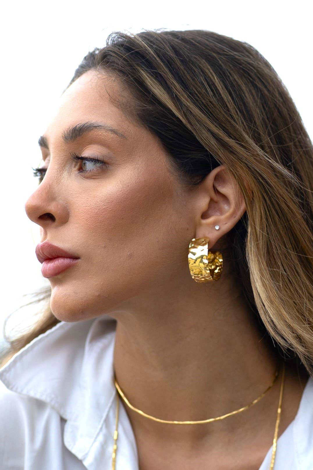 Creative Brazil - Wholesale Oorringen - Caicara grote oorbellen met hamerslagafwerking1