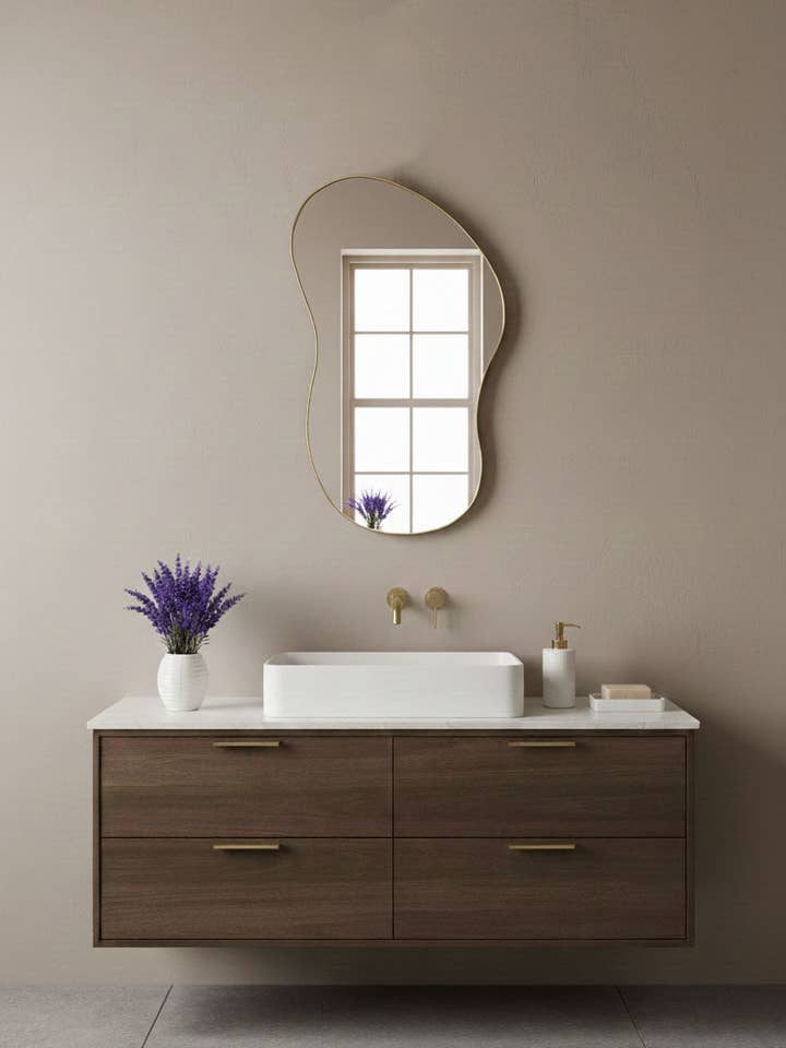 Specchio da Parete in Ottone Artigianale – Design Moderno per Vanity per la vendita all'ingrosso da parte di Palmeraies