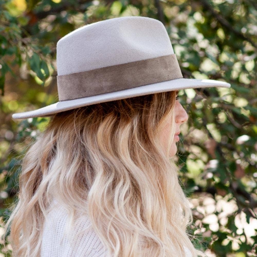 TRAVAUX EN COURS... - Wholesale Fedora - Unisex - WIDE BRIM HAT - leather braid58