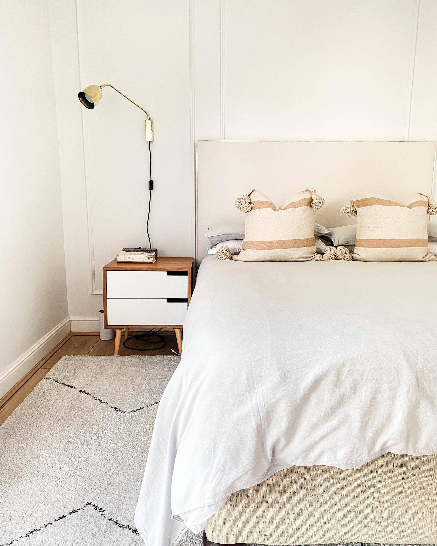 marrakeshop – wholesale Throw pillow cover – Moroccan Pillow Cushion With Pom Pom Tassel5