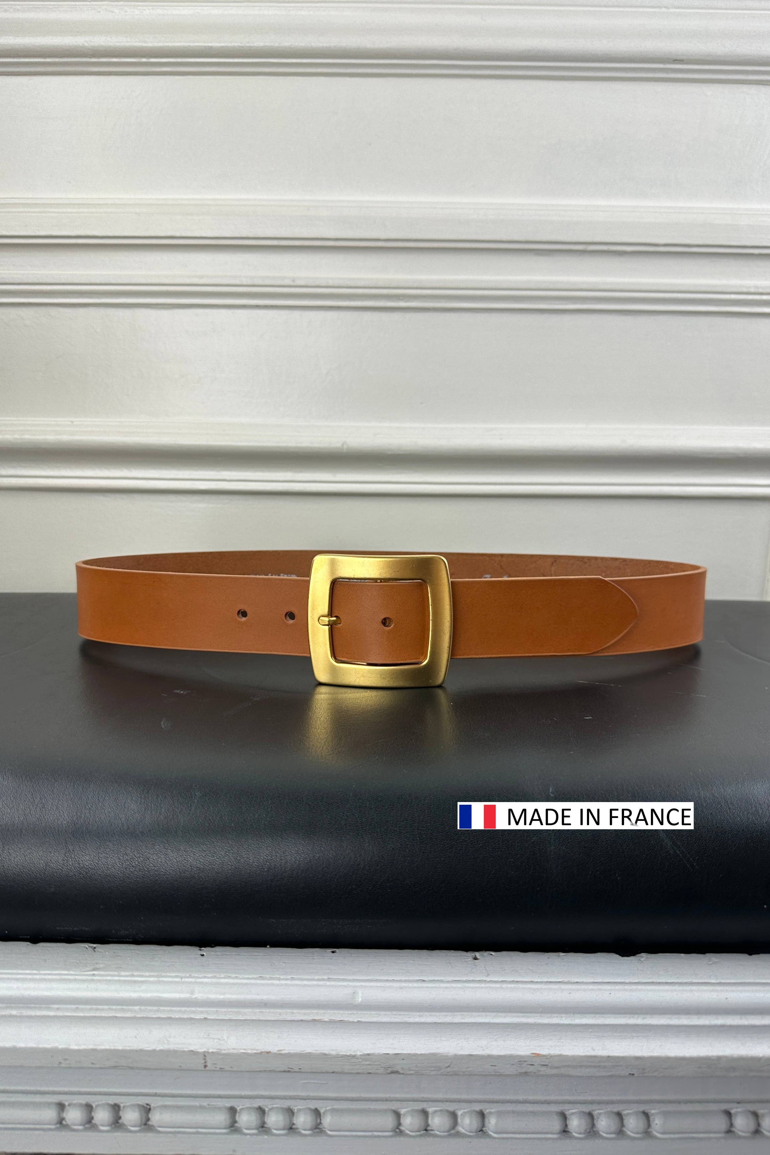 JULIA PARIS – wholesale Belt – Women's – Smooth cowhide leather belt 40mm - matte gold square buckle0