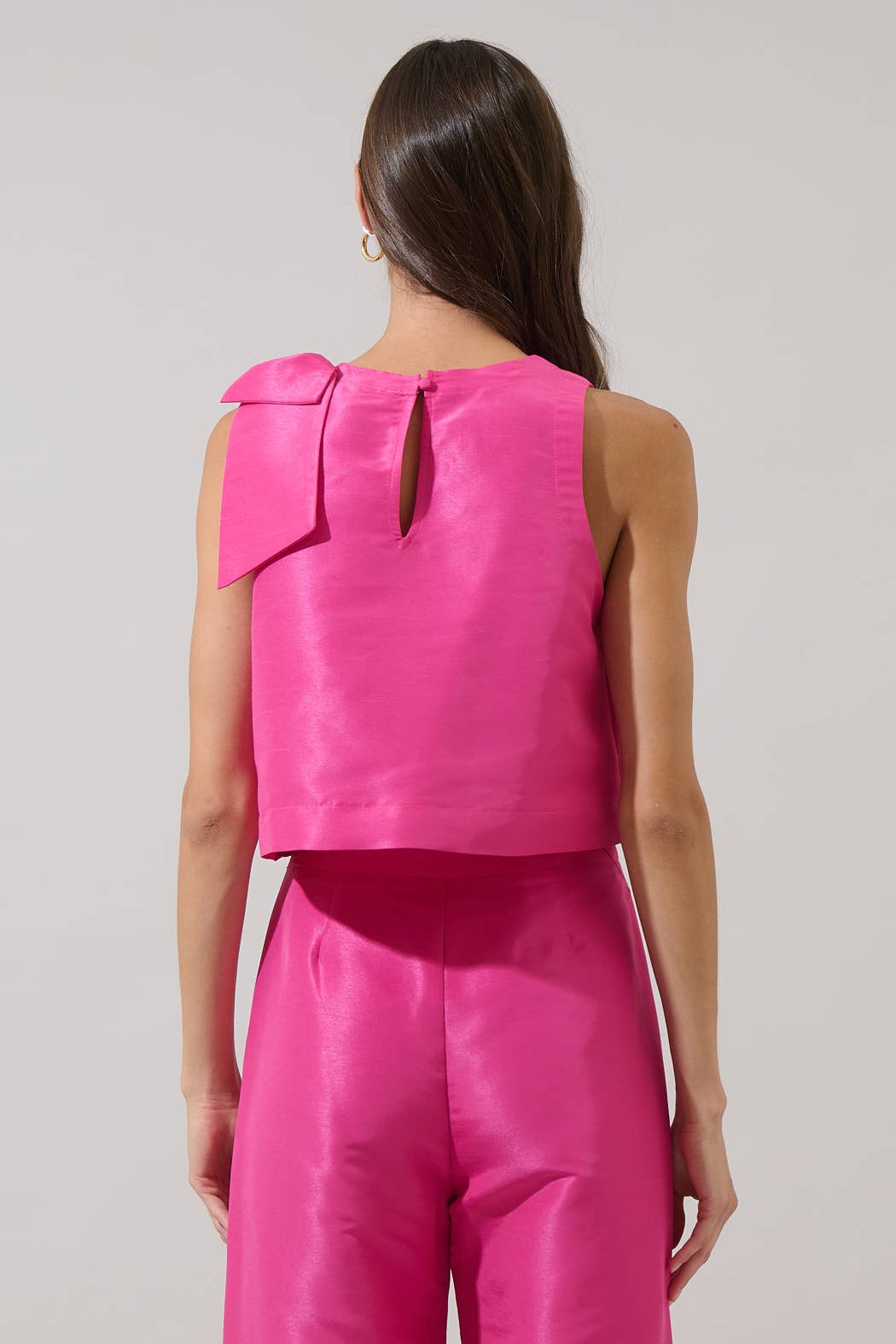 Sugarlips - Wholesale Blouse - Women's - Hestia Caryn Sleeveless Top1