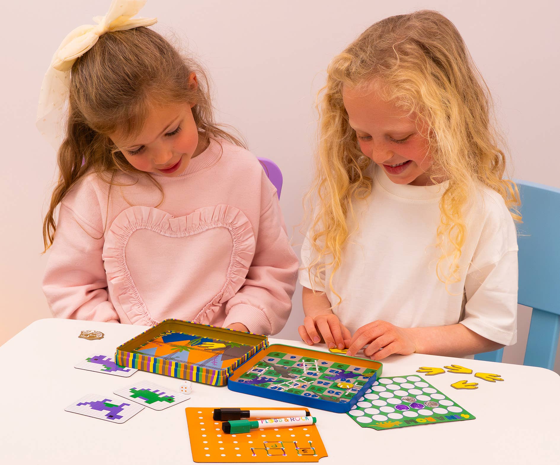 Floss and Rock - Wholesale Magnet - Kids & Baby - Magnetic Fun & Games Tin - Dinosaur3