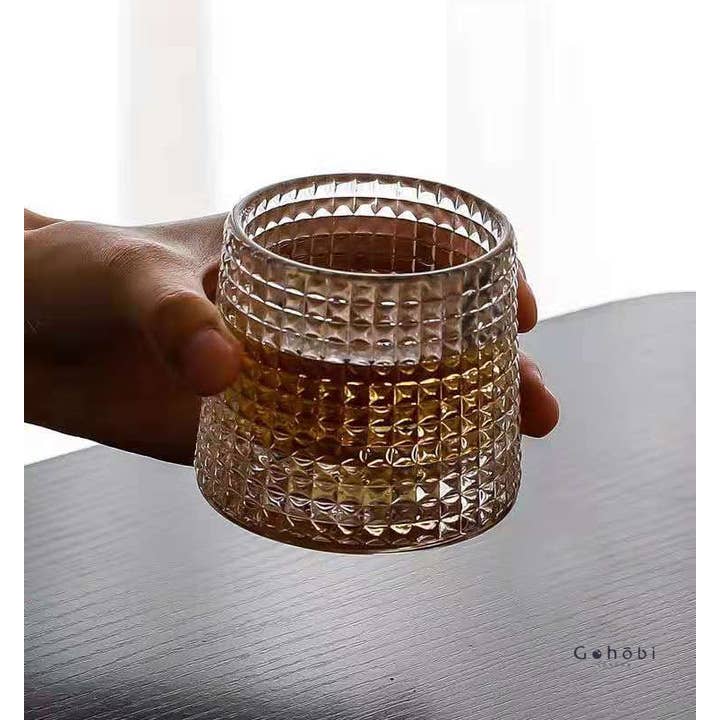 Gohobi (We cover U.S. import duties) - Wholesale Cocktail/liquor glass - Gohobi Handmade Rotating Glass Tumbler6