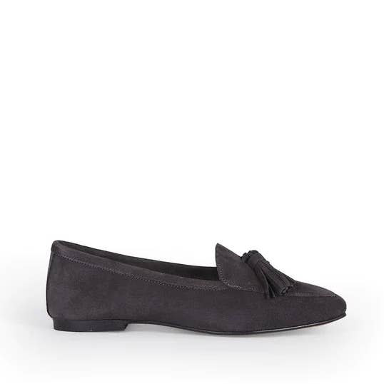 Cardiff Suede Charcoal Loafer With Tassels. Made in Spain. BP1944 for wholesale by Menina Step