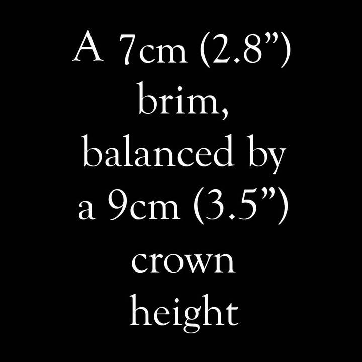 Peak & Brim Hats – Chapéu cloche - Mulher por atacado – Chapéu Cloche Estilo Cloche Vermelho & Preto, Verity6