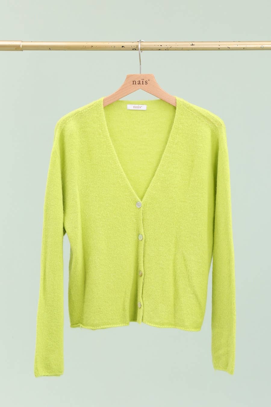 NAÏS PARIS – wholesale Kofta - Dam – Kort knappad V-ringad kofta i alpaca och ull11