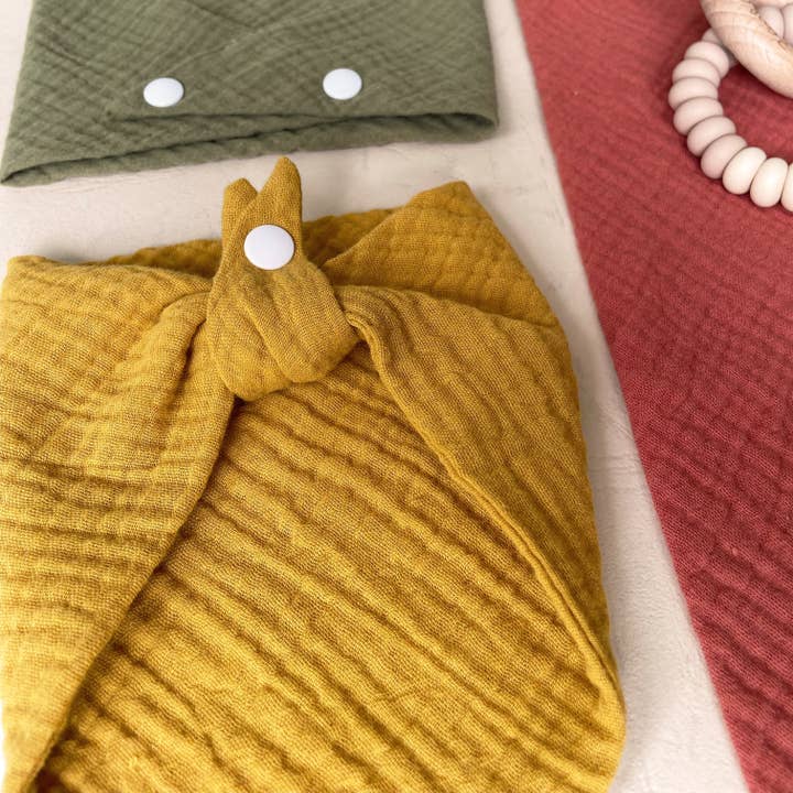 Zao & Co - Wholesale Bib – Baby - Double Gauze Bibs 100% Organic Cotton4