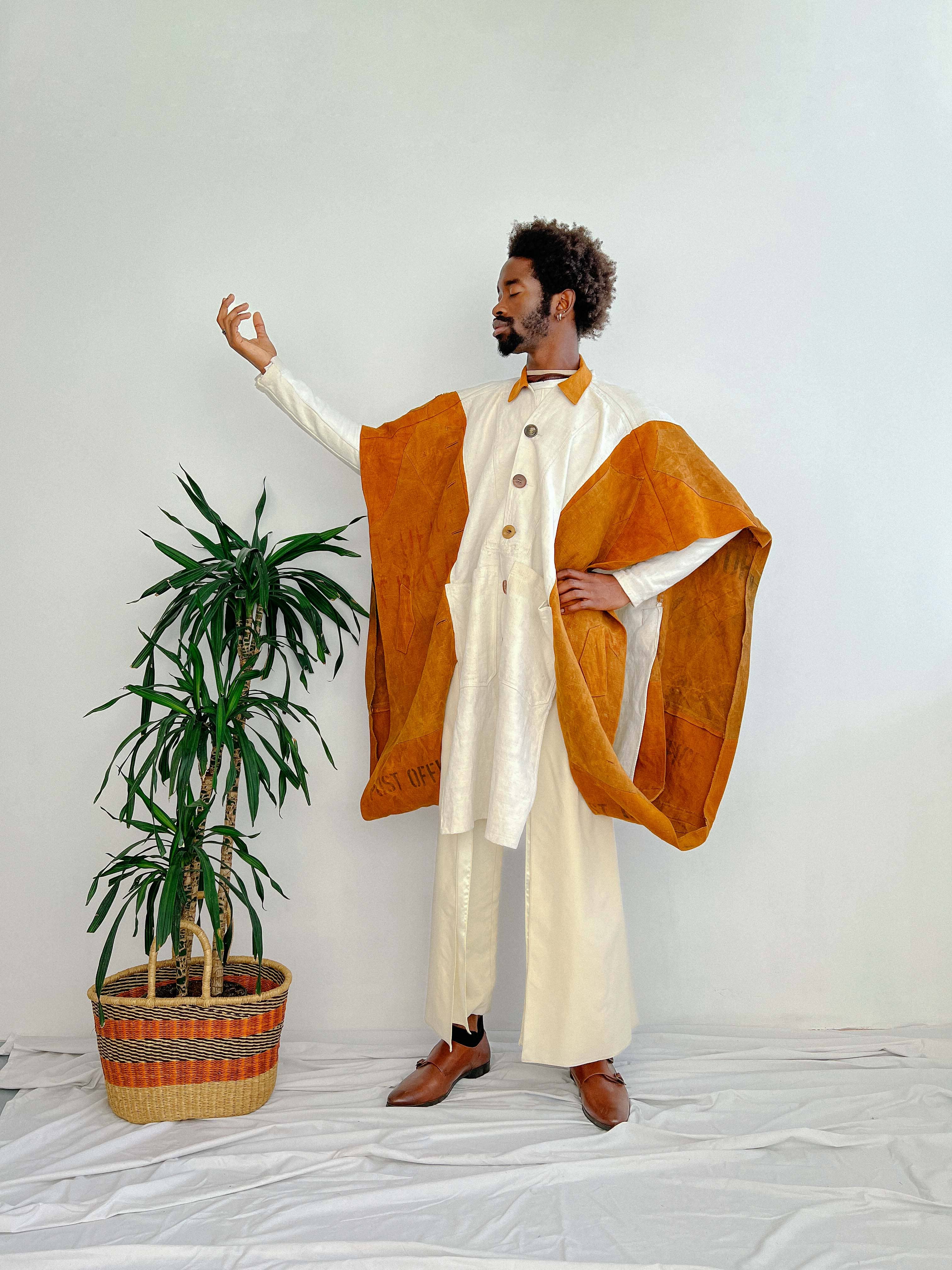 Maison Mbosso LTD - Wholesale Coat - Men's - Agbe - The Farmer