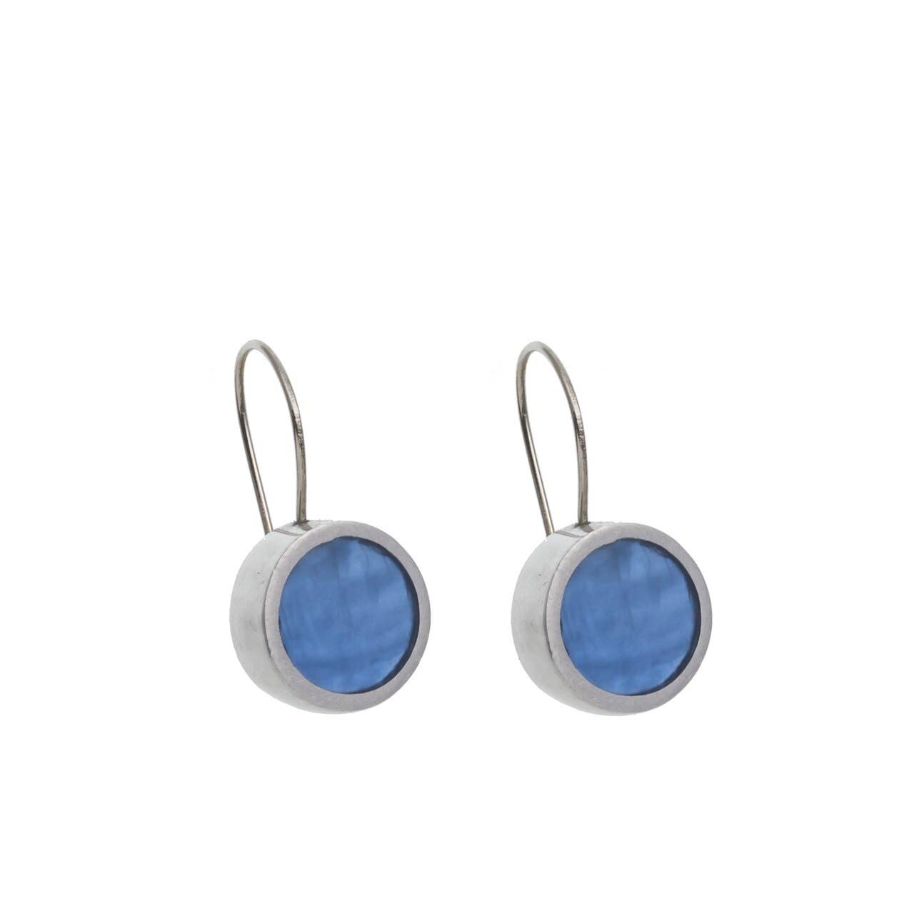 Origin Jewelry - Vente Boucles d'oreilles pendantes - Boucles d'oreilles pendantes en résine et coquillage - Rondes, monture argentée, 0,75"14