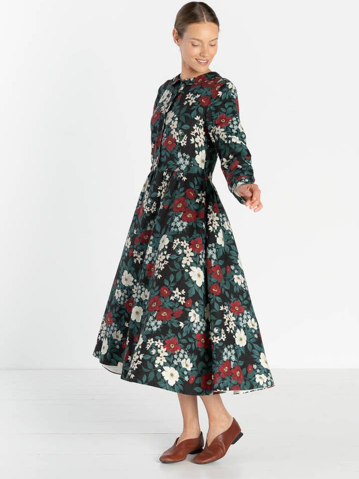 Night Garden Classic – Midi Linen Dress with Peter Pan Collar for wholesale on Faire4