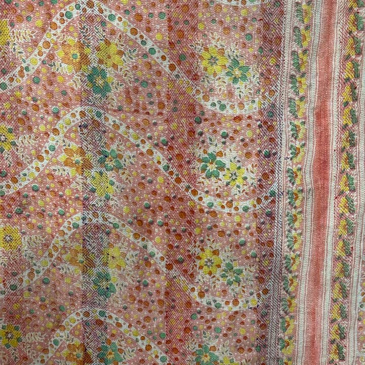 bhavnas boutique - Vendita all'ingrosso Trapunte - Copriletto Indiano in Cotone con Design Floreale Colorato e Ricamo Kantha5