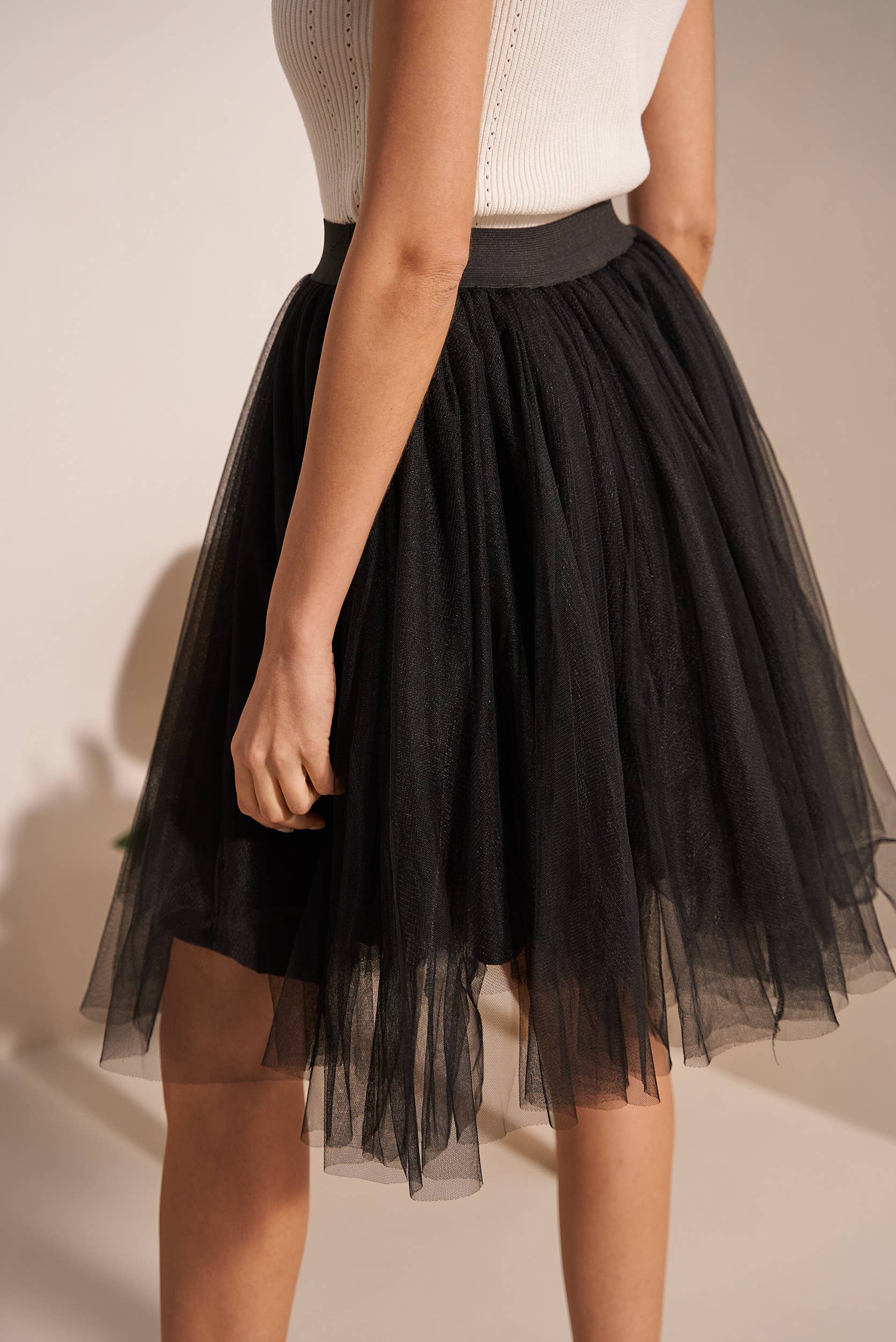 CHOKLATE PARIS - Wholesale Skirt - Women's - Mid-length tulle tutu petticoat - CK080186