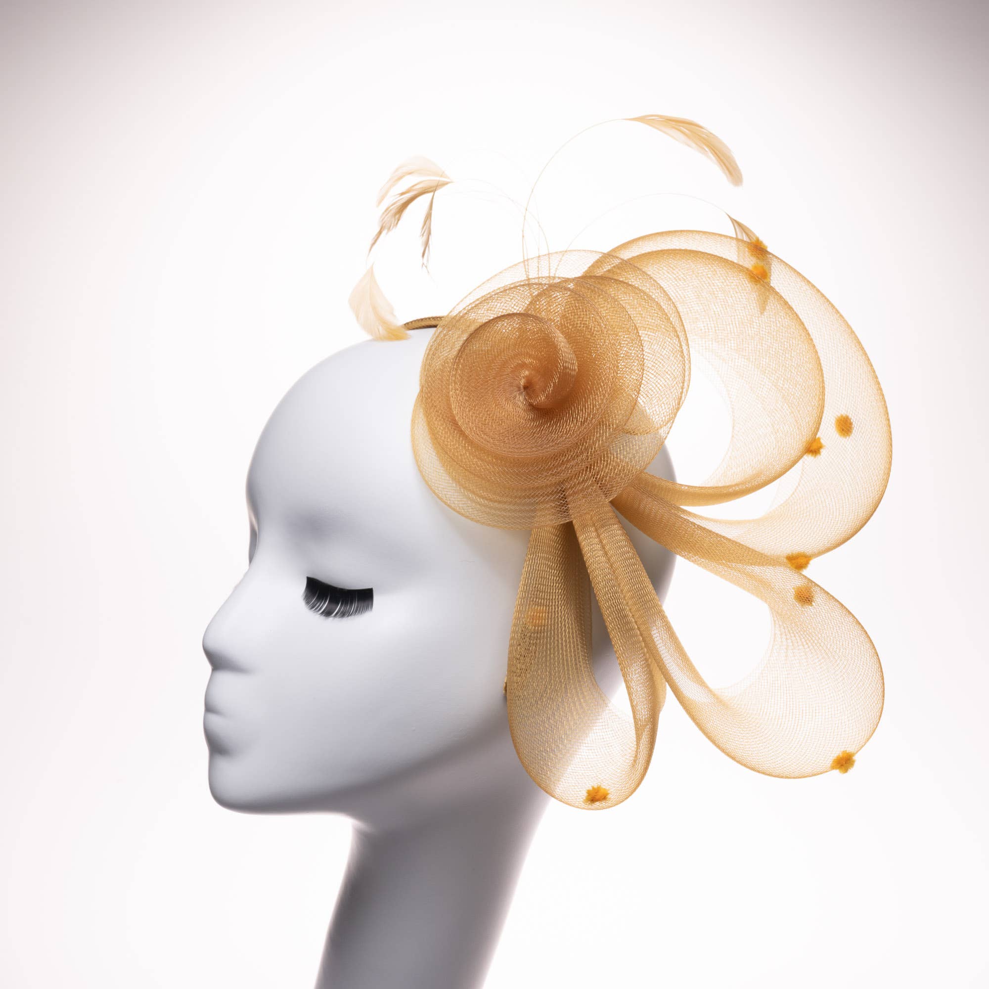 KaKyCo - Venta al por mayor Tocado - Mujer - Fascinador de cóctel con lazo de flor de crinolina y pluma | 5610H1