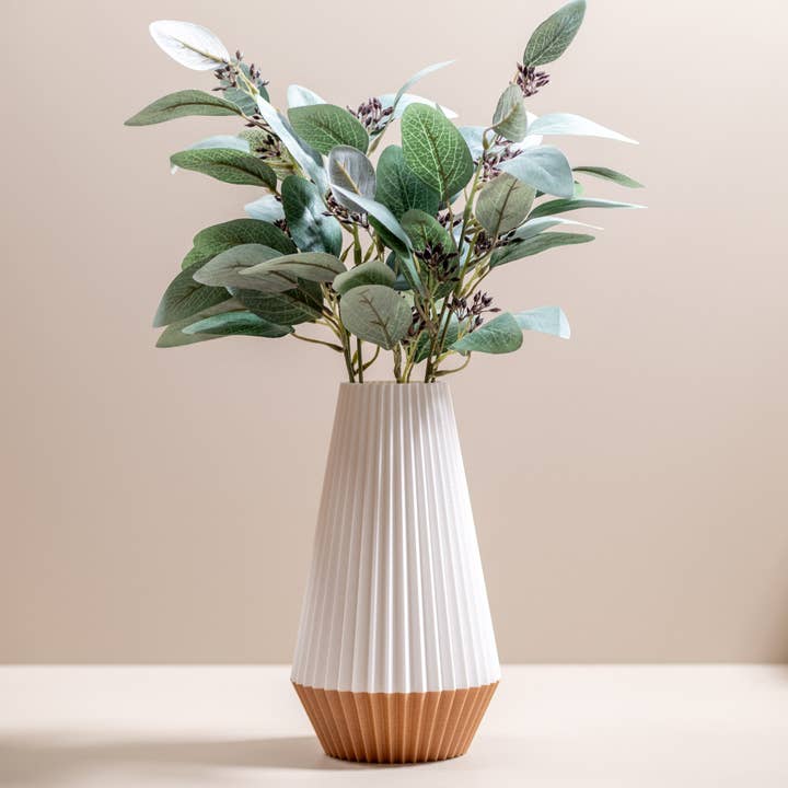 Ridged Vase in White | Wood Effect Base | Eco Friendly Home for wholesale by Vantage 3D Prints