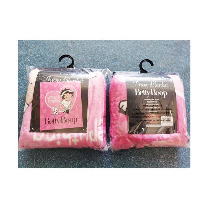 MID-SOUTH PRODUCTS - Wholesale Throw Blanket - Betty Boop Throw Blanket - Attitude