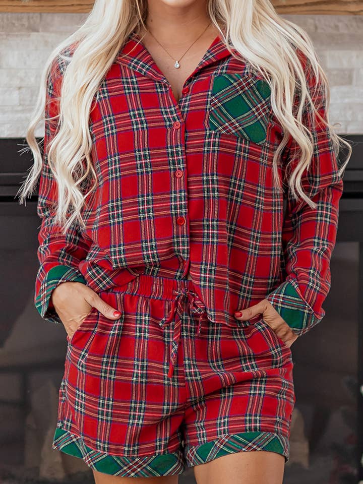 Christmas Plaid Long Sleeve Top & Short 2pcs Set | S-4X for wholesale by Aapparella
