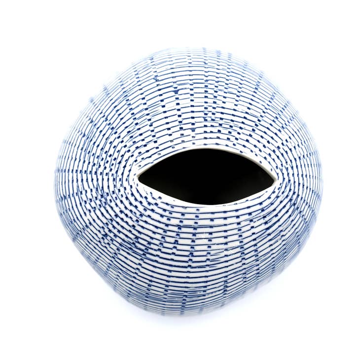 Art Floral Trading LLC - Wholesale Vase - 157W71BLUE PEBBLE L-Handcrafted Porcelain Bud Vase5