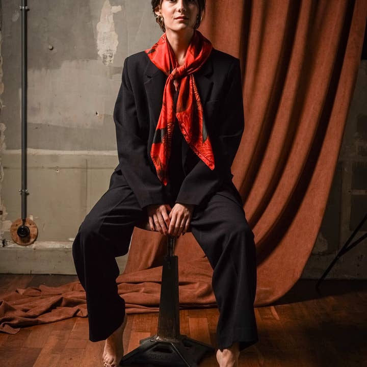 FST le french studio - Wholesale Scarf - Women's - Modal square 90x90cm printed RED HIBISCUS1