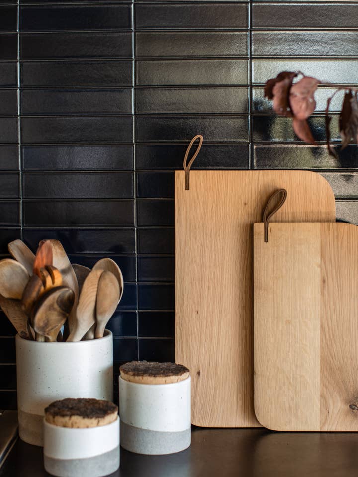 THEA CUTTING BOARDS for wholesale by Le Maé by Lindye