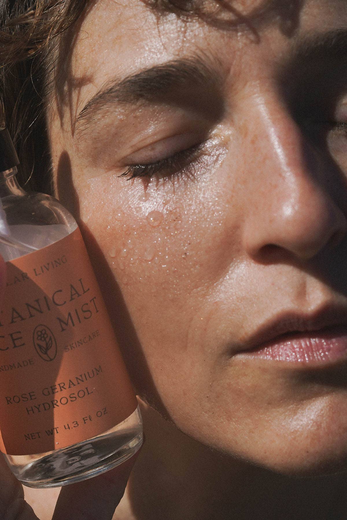 Circular Living - Wholesale Face & Body Mist/Water - Botanical Face Mist, Rose Geranium Hydrosol3