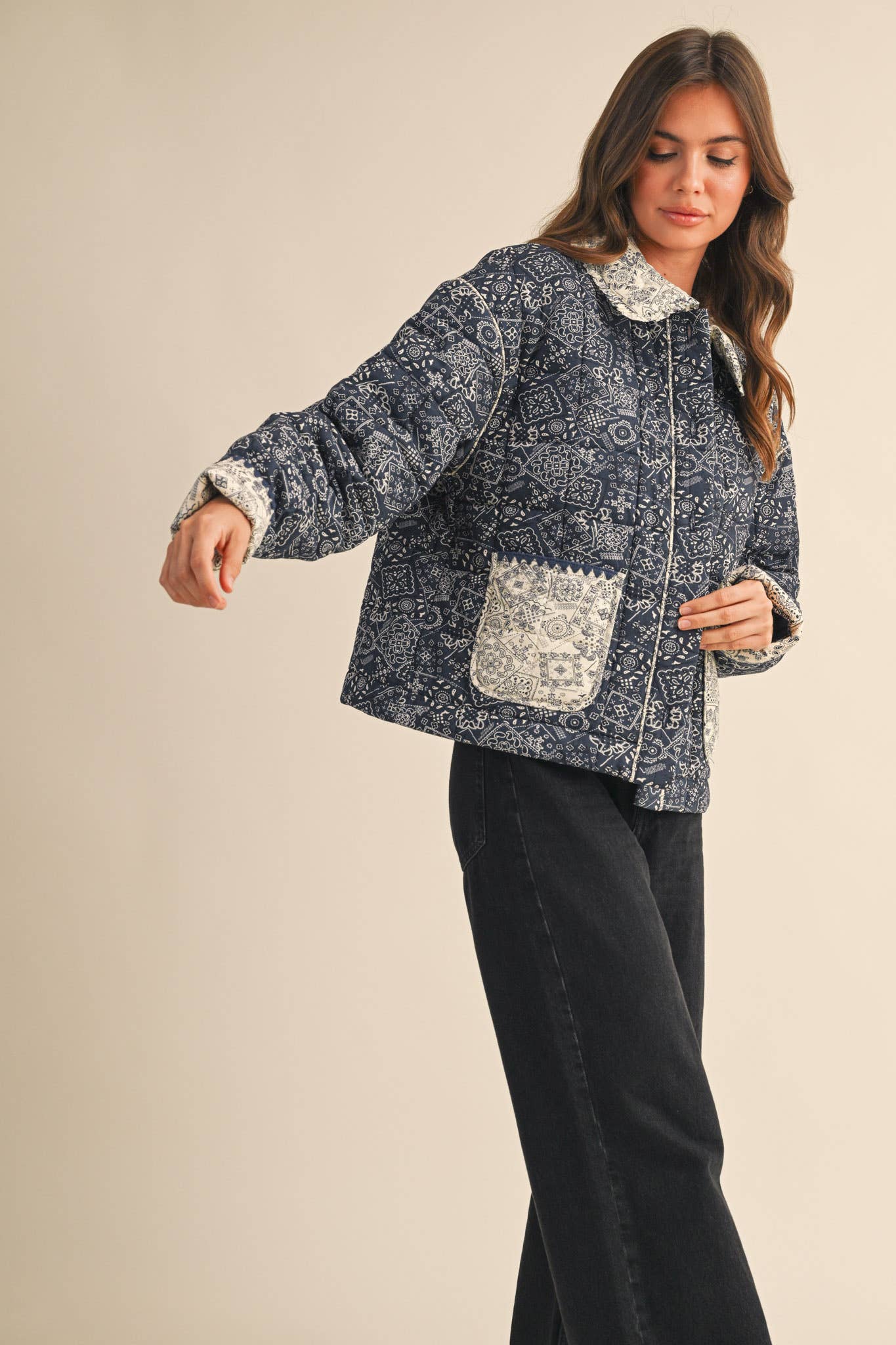 &MERCI - Wholesale Jacket - Women's - QUILTED BANDANA PRINT JACKET MJK412114