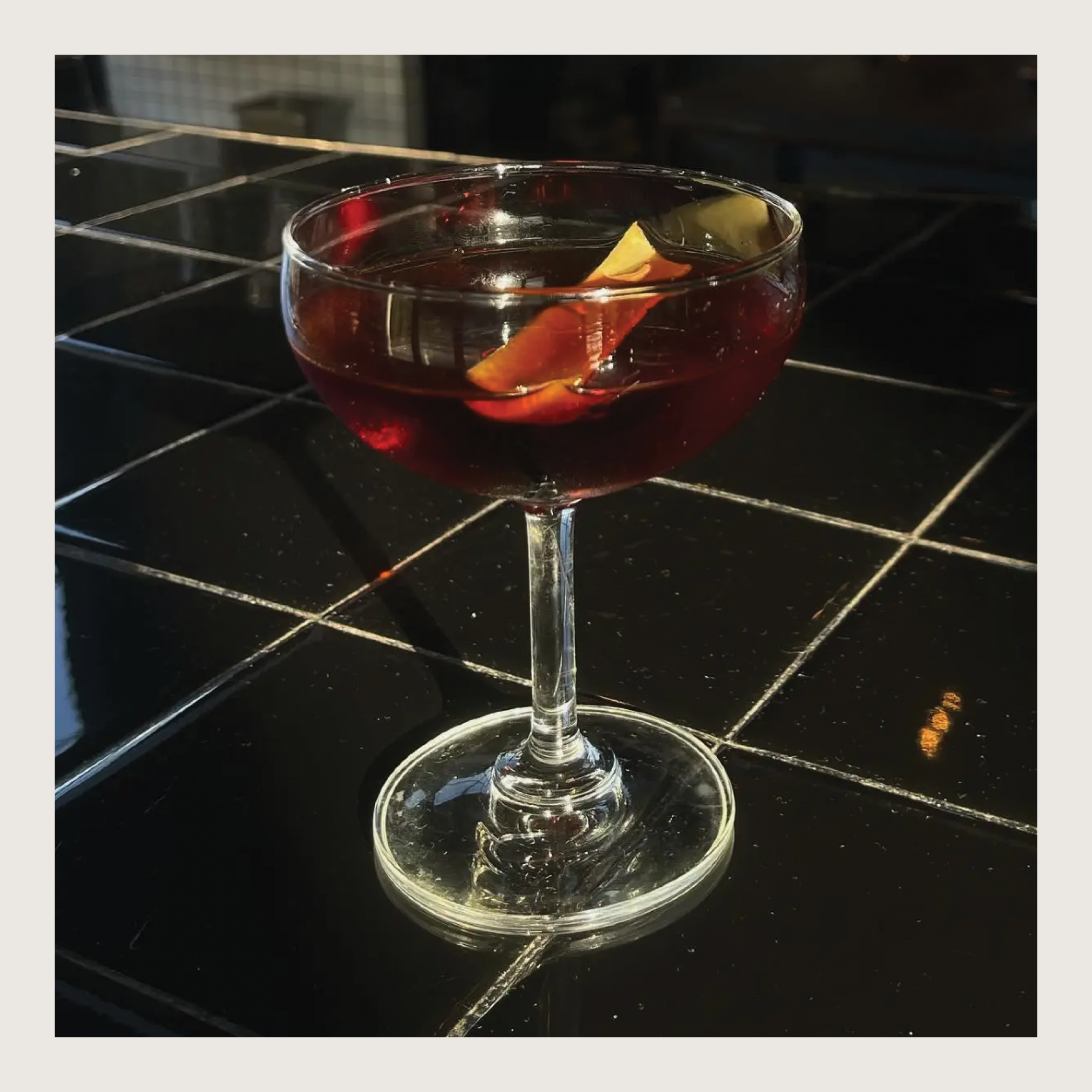 Studio Tarea - Wholesale Jar/Filled Candle - Duomo—Negroni Candle Inspired by Duomo4