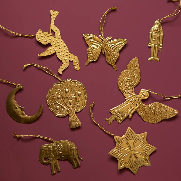 Mahe Homeware – Engroshandel Pynt – Heroldengel i messing som dekorativt ornament2