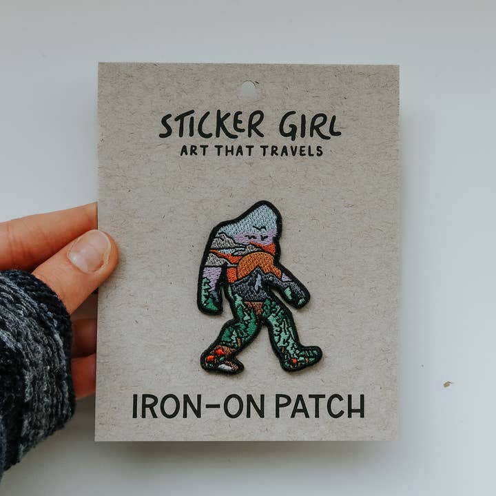 Sasquatch-lapp broderet jern på plaster for engroshandel hos Sticker Girl