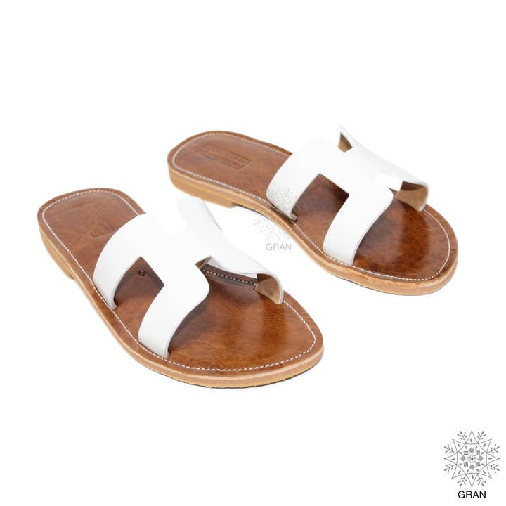 Gran Wholesale - Wholesale Sandals - Women's - White Leather Sandals, Comfortable Summer Slides, Footwear.14