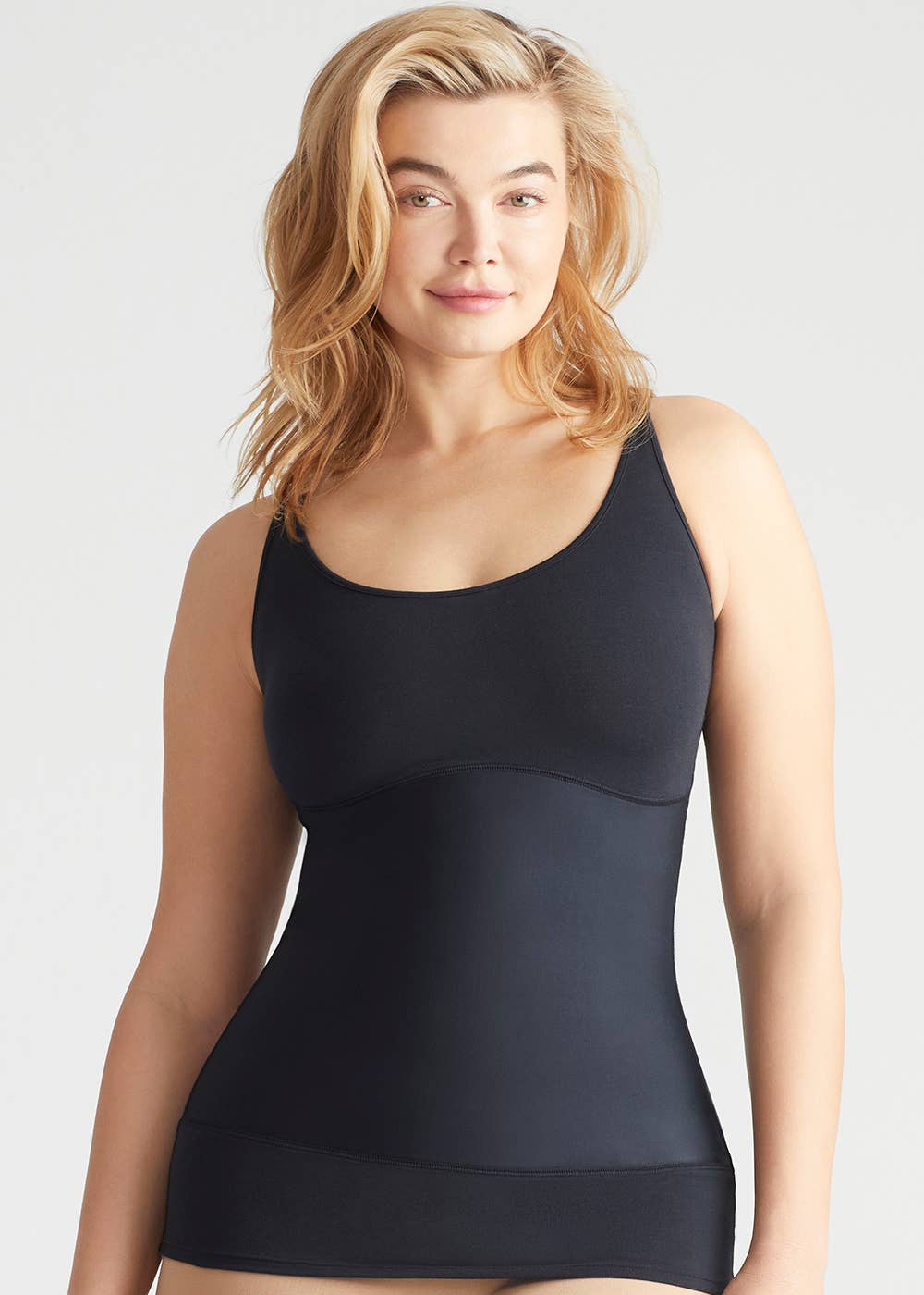 Yummie Womens Seamless Convertible Shapewear Camisole : :  Clothing, Shoes & Accessories