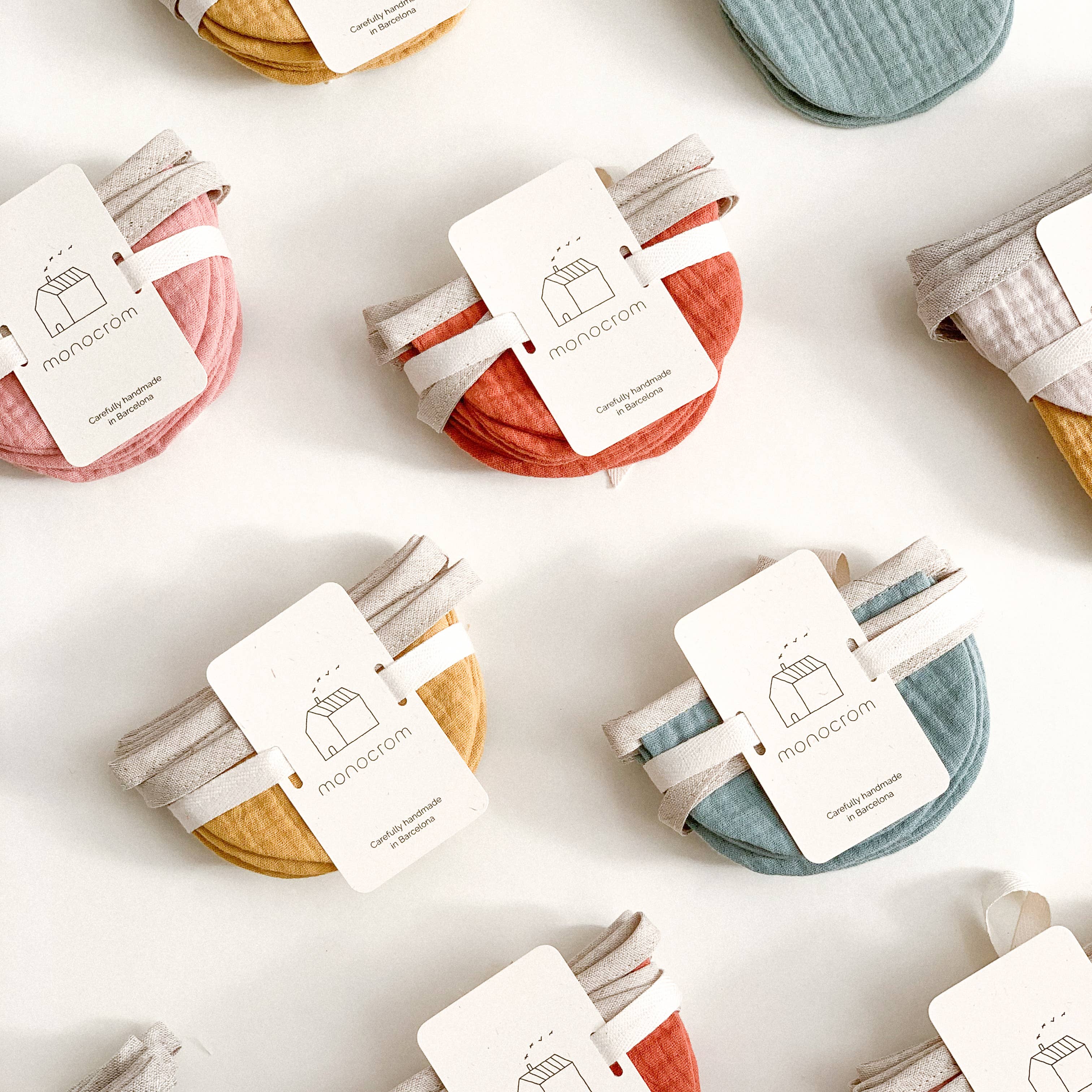 Monocrom – Engroshandel Guirlande – Bomuldsbanner med 12 halvcirkler i Verbena7