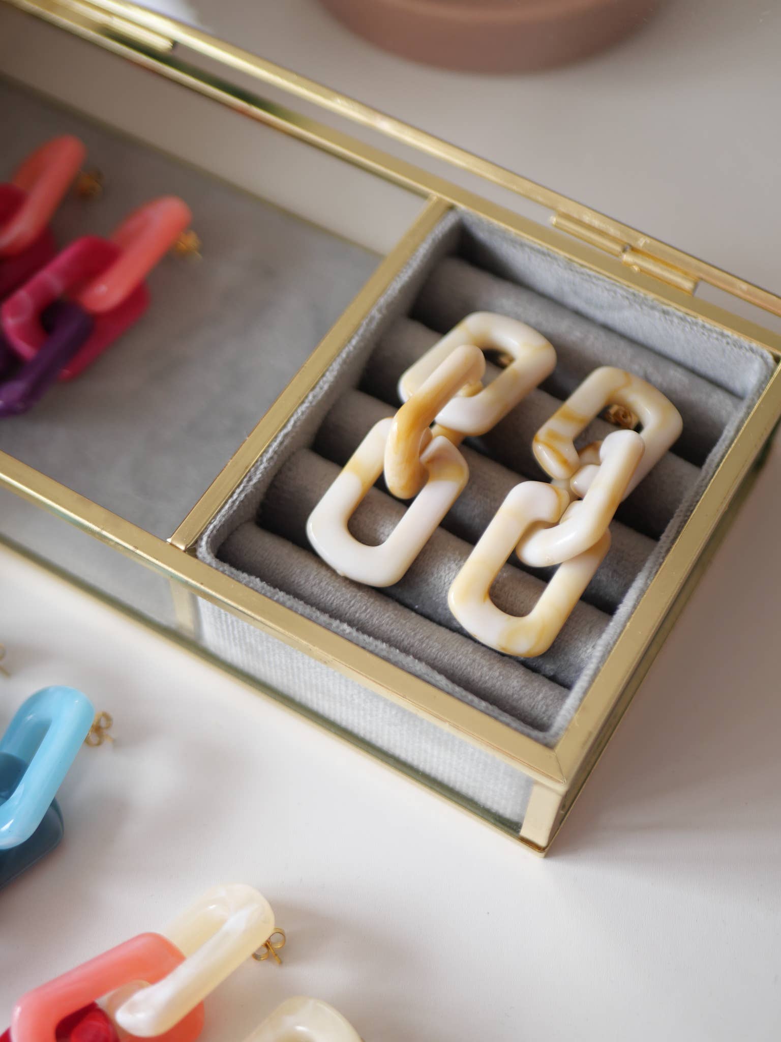 Azeria Création - Wholesale Dangle Earrings - Lola earrings5