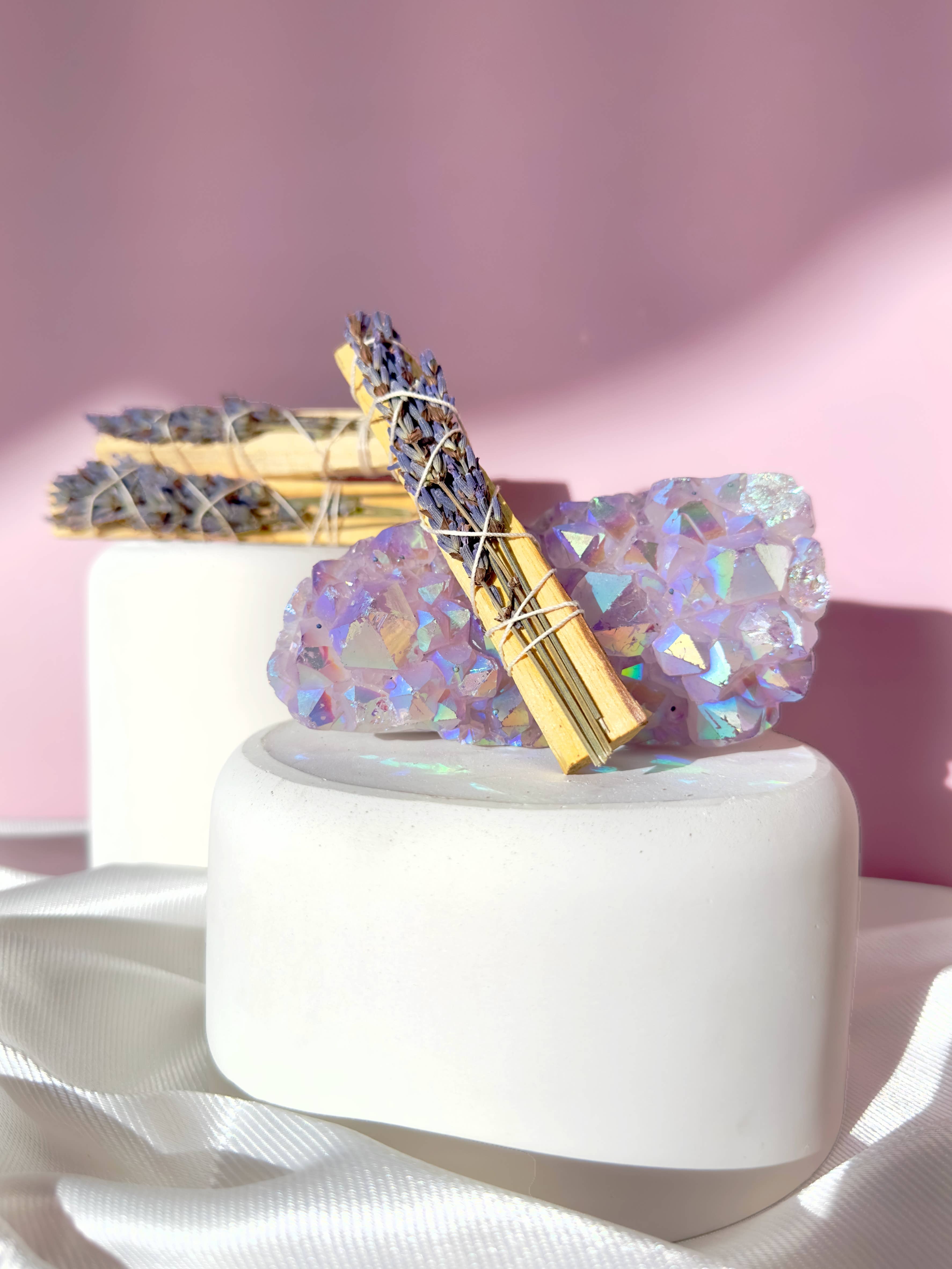 The 12th Moon – pauzinho de incenso e pacotes florais por atacado – Pacote PALO SANTO & LAVENDER - Limpeza Fumo - Smudge1