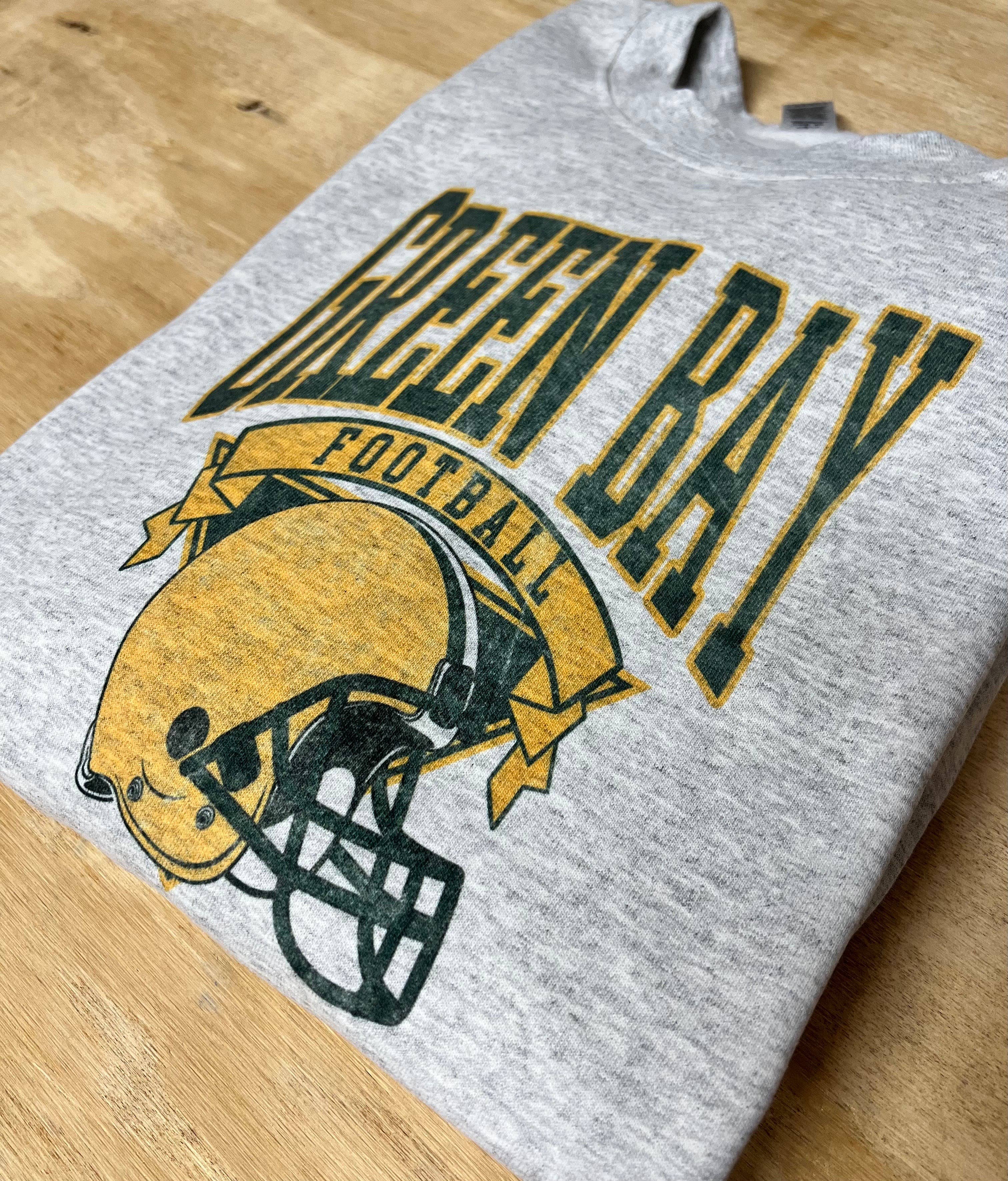 Simply Midwest – Großhandel Sweatshirt mit Grafikdruck – Damen – Green Bay Football Rundhalsausschnitt1