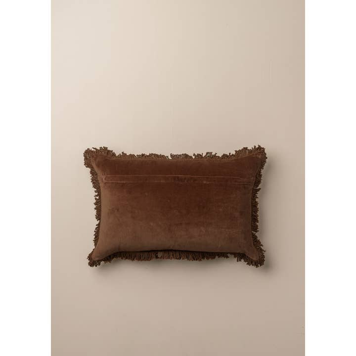 Saardé - Wholesale Lumbar Pillow - Velvet Lumbar Cushion | Chocolate