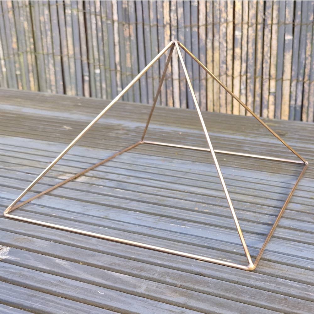 Shamans Crystal – wholesale Spiritual stone/crystal – Copper Pyramid 25cm Wide5