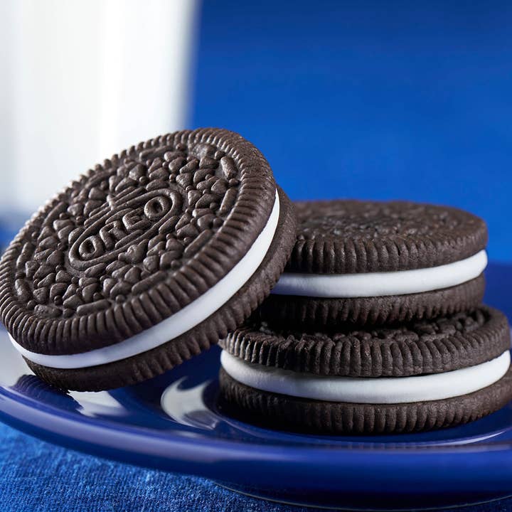 Shop The King - Wholesale Cookie - OREO Chocolate Sandwich Cookies, Original Flavor, 13.29 oz Packs - Crunchy & Creamy - (Pack of 12)