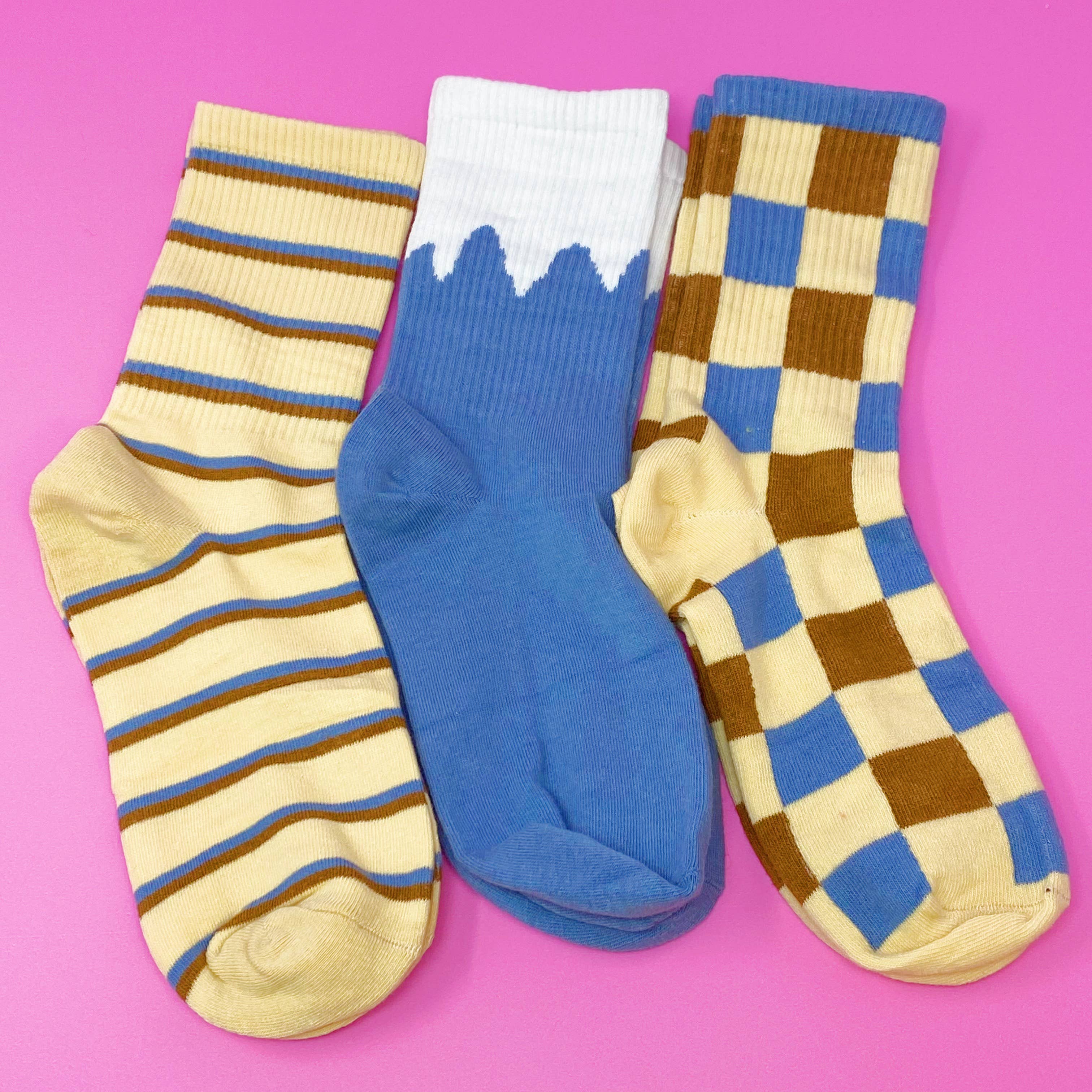 Ellison+Young - Wholesale Socks - Women's - Trendy Pattern Trio Socks Set10