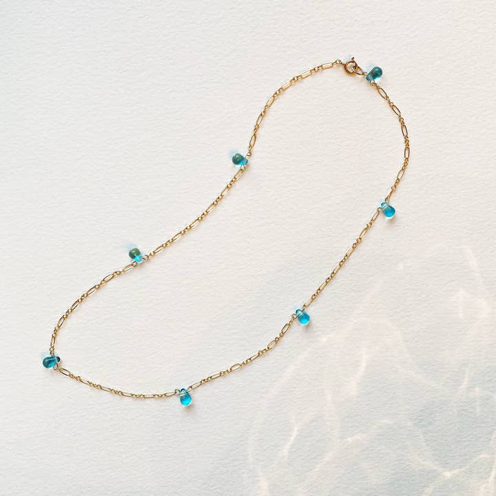 Splash halskæde - små tårer for engroshandel hos month day year jewelry