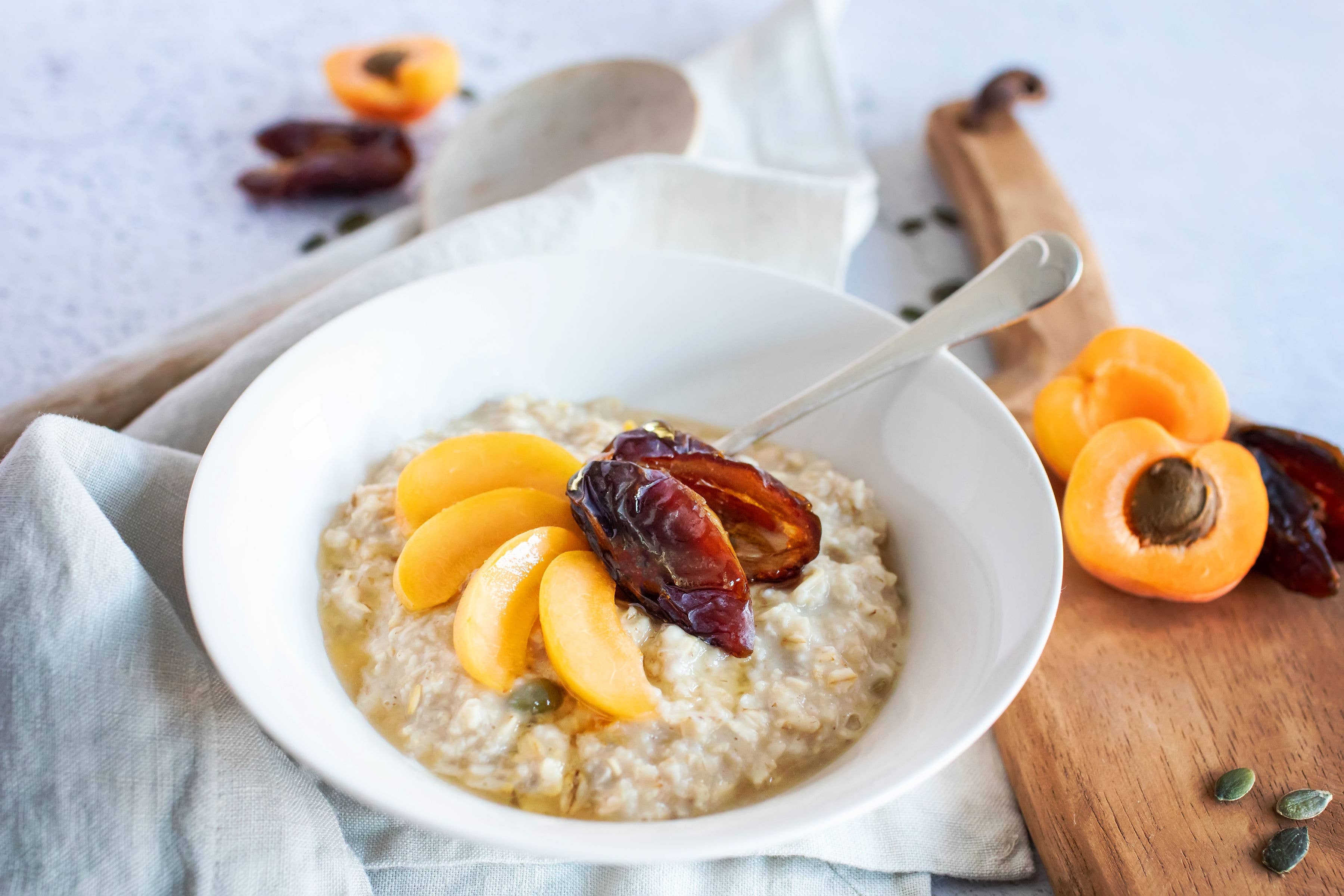 Simplyseedz - Vendita all'ingrosso Cereali - Vasetti di Porridge Veloce (9 x 60g) Datteri e Albicocca3