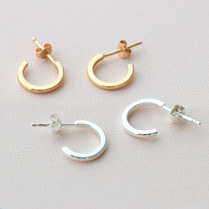 Pendientes de Aro Clásicos Huggie para venta al por mayor de Kris Nations