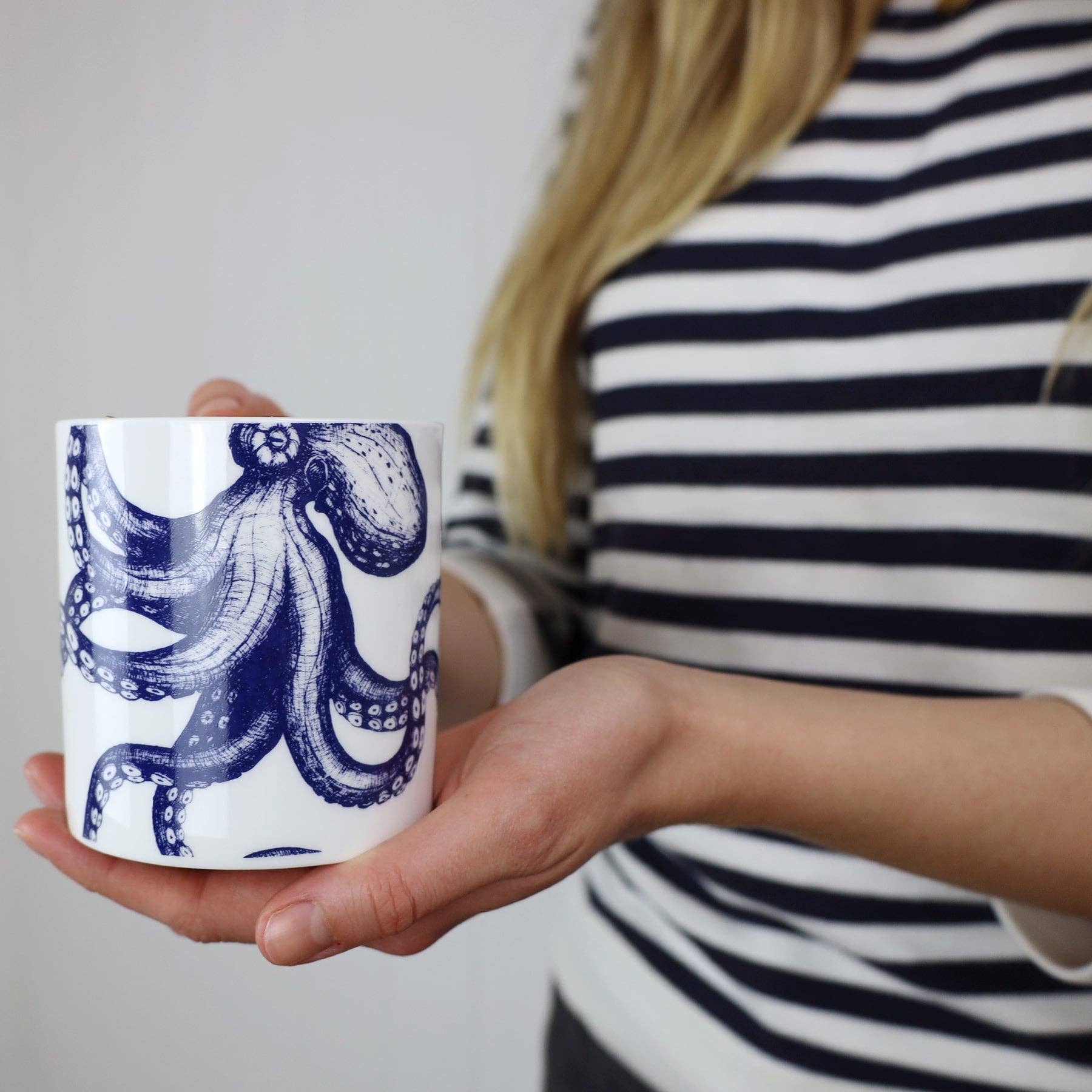 Cream Cornwall - Wholesale Coffee Mug - Bone China Octopus Mug5