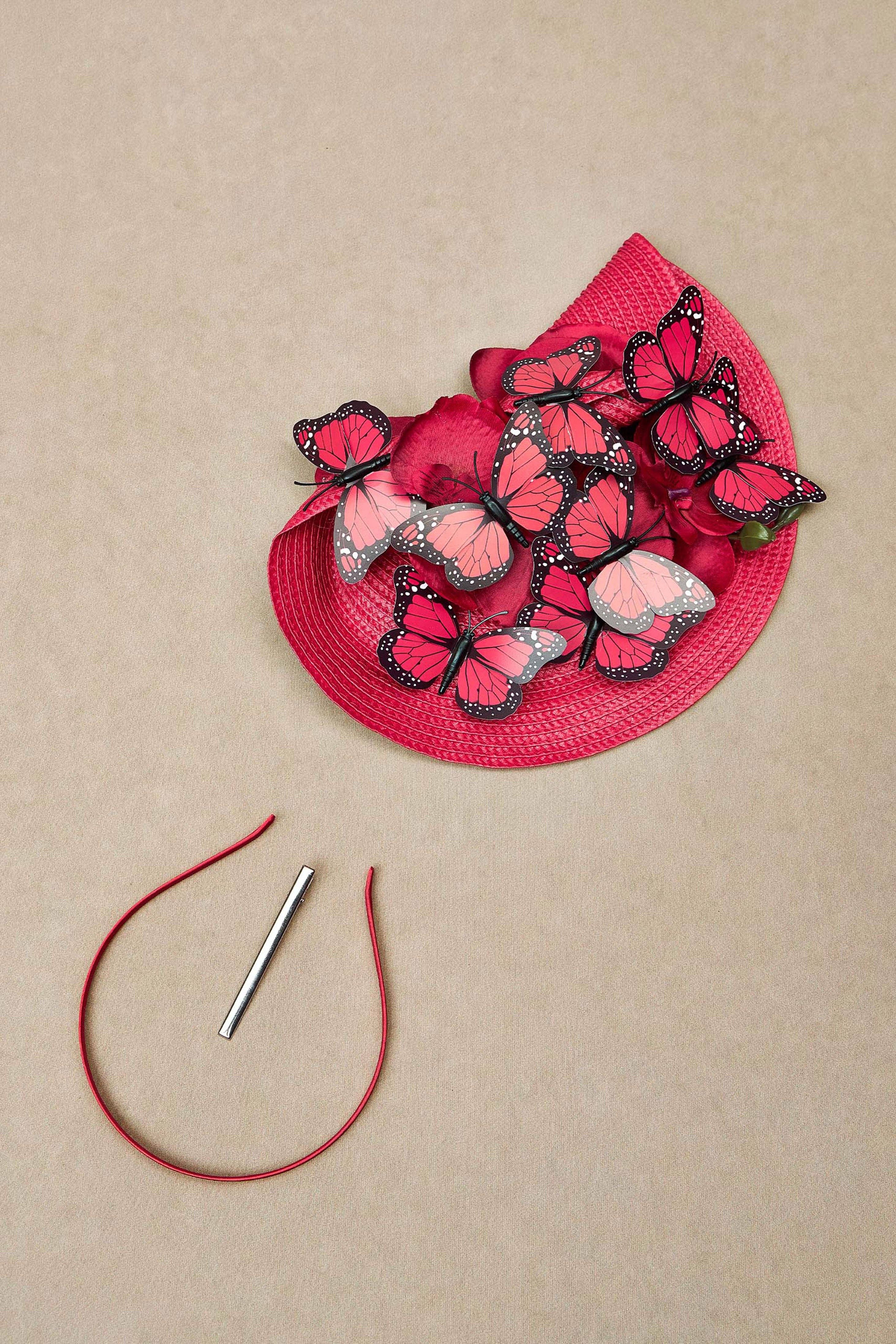 BABEYOND - Vendita all'ingrosso Fascinator - Donna - Fascinator a Tesa Larga Butterfly Derby3