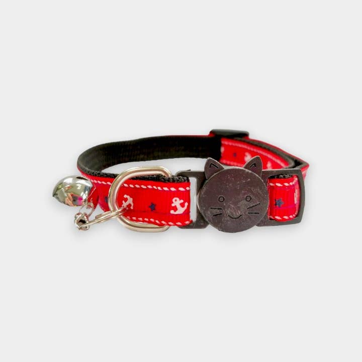Red Anchor Print Cat Collar for engroshandel hos Zacal Cat Collars